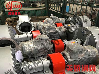 發(fā)往天津的火化爐尾氣風(fēng)機(jī)、冷卻風(fēng)機(jī)裝車發(fā)貨中